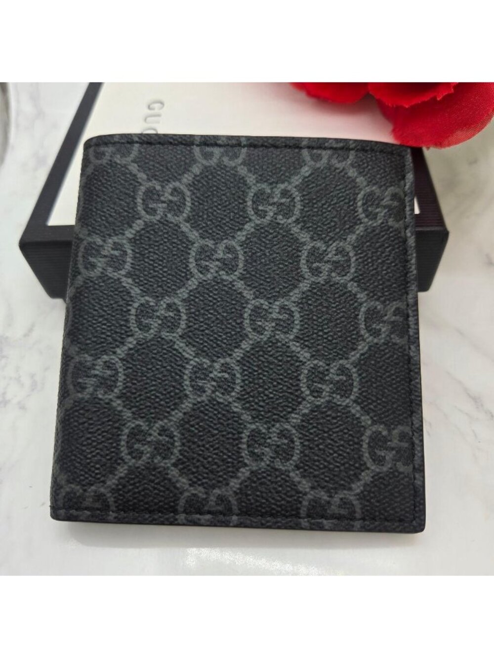 Gucci Billfold Fold Wallet GG Supreme Black